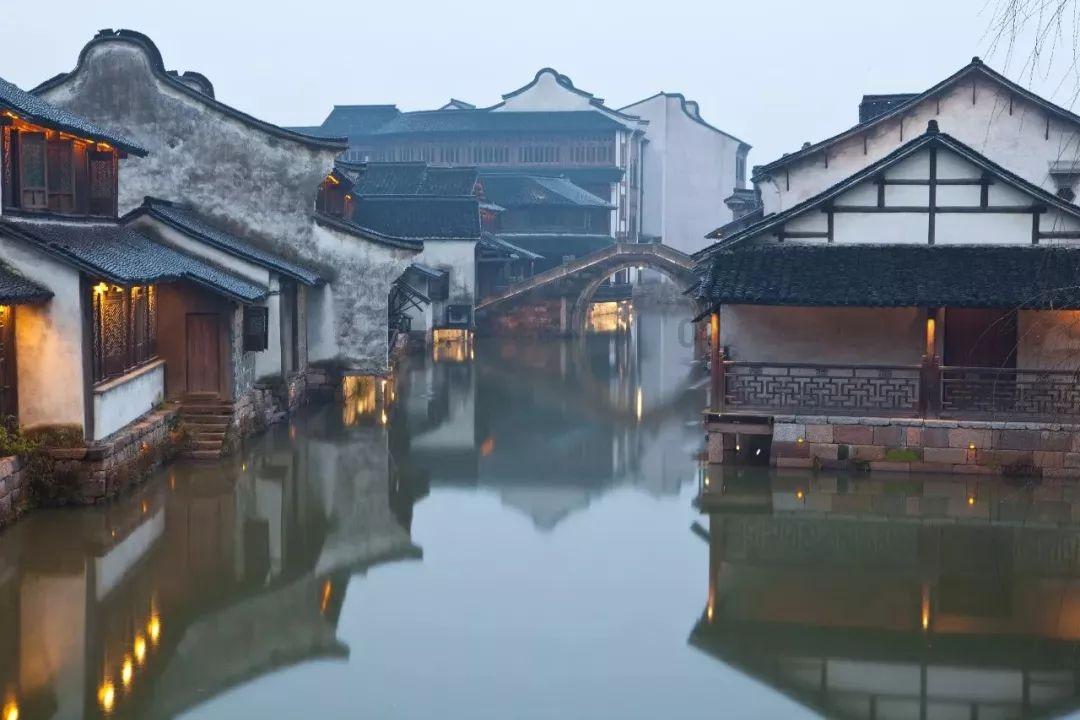 姚高员专题调研“中国数谷”建设工作: 打造数字经济新引擎 产业发展新地标 制度创新新高地